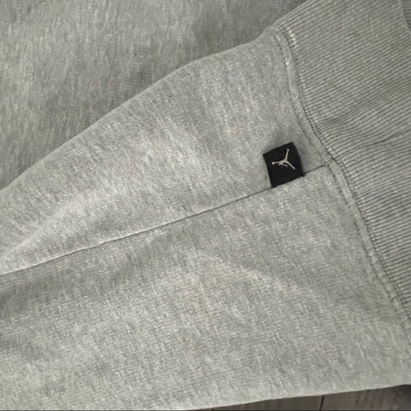 Jordan Brand Crewneck Sweatshirt - Picture 3 of 4